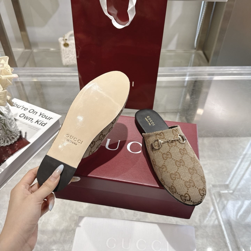 Gvc*1 slippers